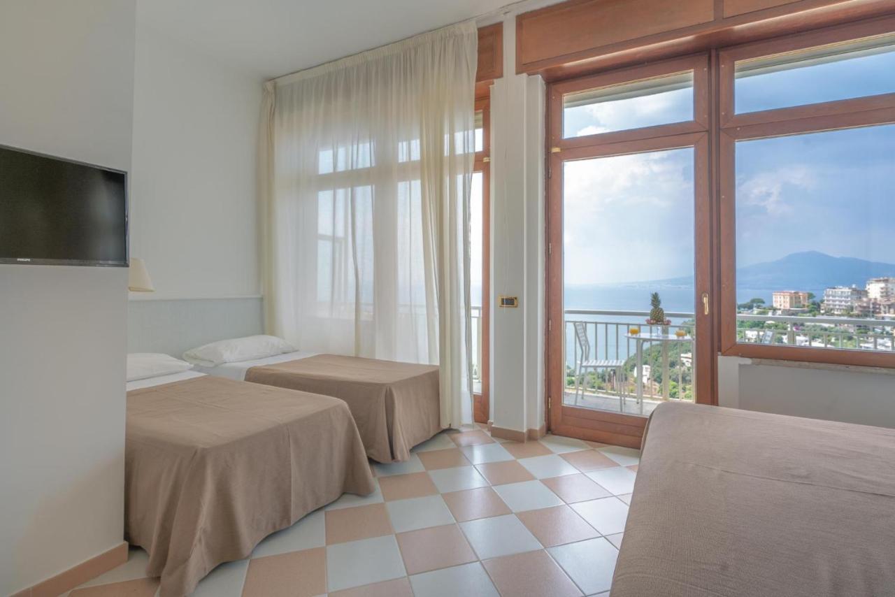 Grand Hotel Moon Valley Vico Equense Exterior foto