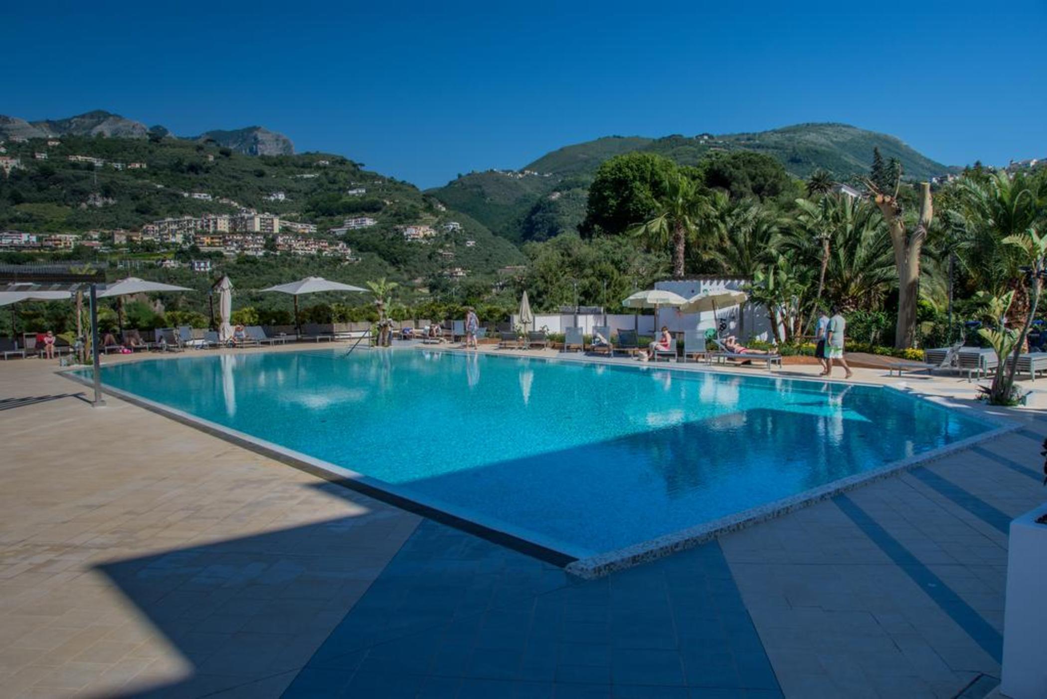 Grand Hotel Moon Valley Vico Equense Exterior foto